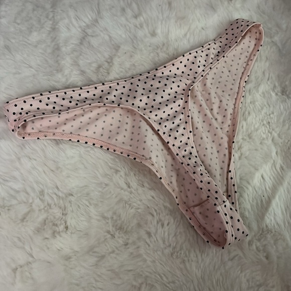 NWT 3 pairs Victoria’s Secret G String / thong bundle - Picture 11 of 11